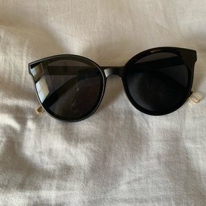 Black cat eye sunglasses